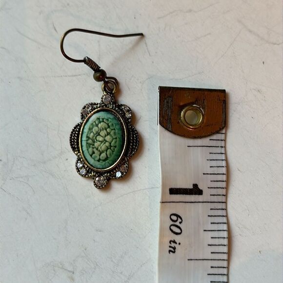 Dark Green multi tone ornate oval rhinestone drop earrings in bronze tone - Picture 5 of 5